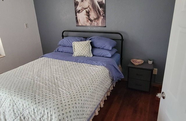 Charming 2-bedroom adobe casita in the country and farms