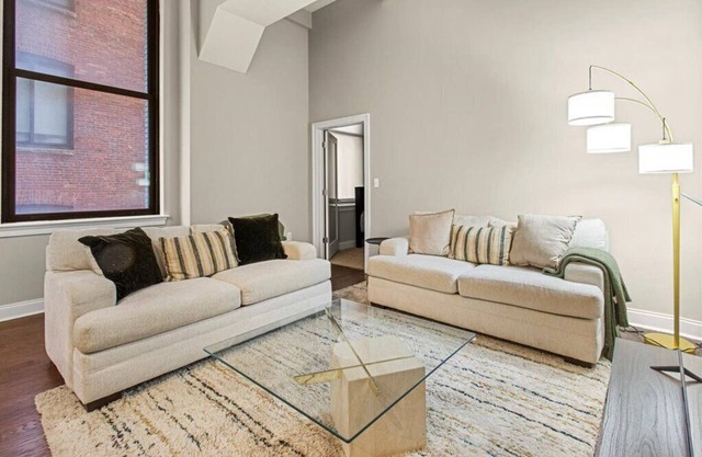 ⭐️Charming 2-bedroom Apartment ⭐️ in beautiful Inner Harbor