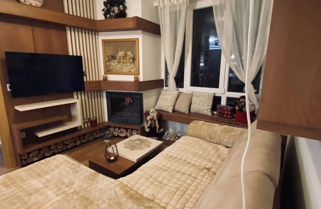 Charming 2-bedroom apartment in superb Kopaonik with WiFi at "Kraljevi Cardaci"