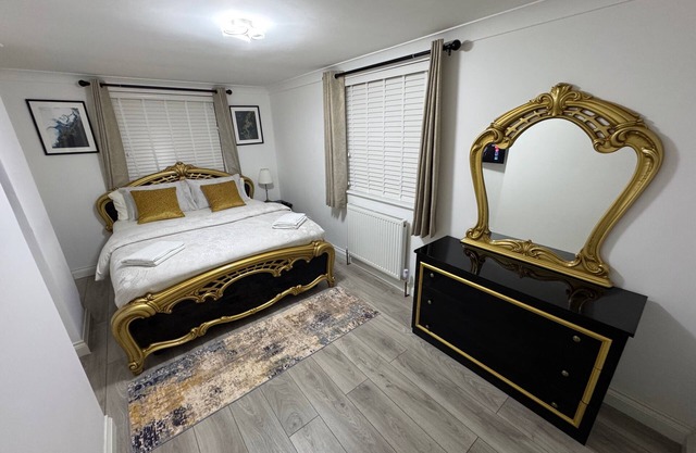 Charming 2 Bedroom Apartment in London