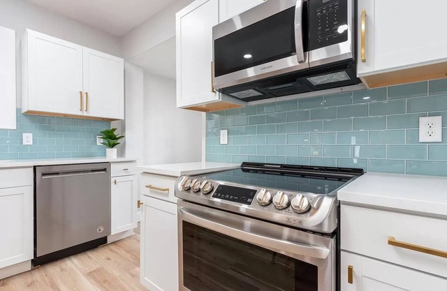 Charming 2-bedroom apartment with AC, WiFi in enchanting Pueblo