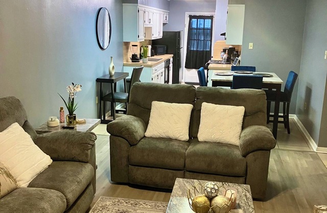 Charming 2-bedroom apartment in Baker with AC, WiFi