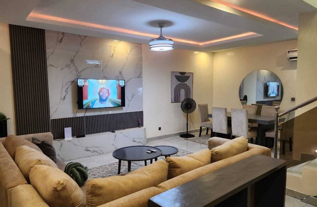 A Cozy 2-Bedroom Duplex in Ajah