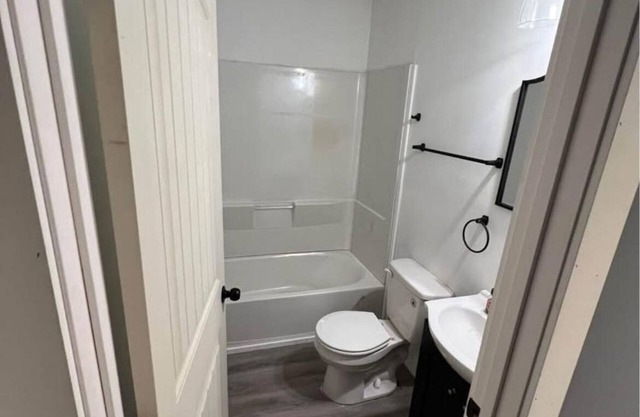 Charming 2-bedroom house in Glasgow close to Barren River Resort Park