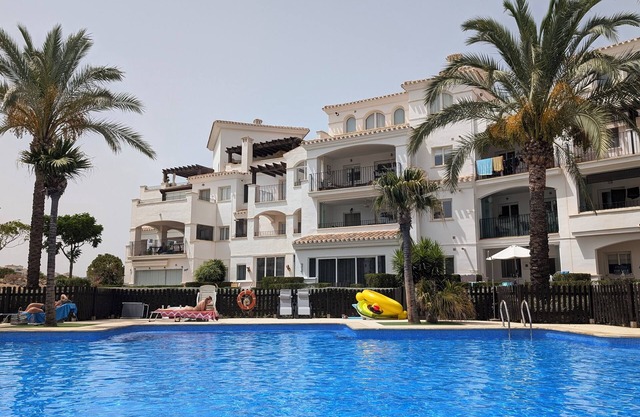 Charming 2-bedroom resort with AC, WiFi in nice Sucina