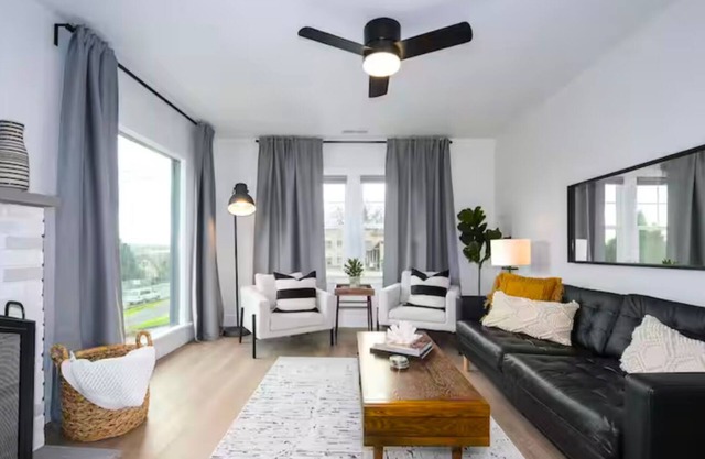 Charming 2 Bedroom Stay in Camas