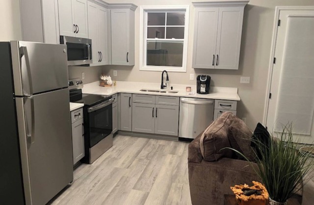 Charming 2-bedroom downstairs apartment with AC, WiFi in delightful Dawsonville