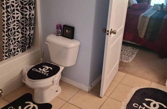 Charming 2-bedroom house with AC and WiFi in enjoyable Lehigh Acres