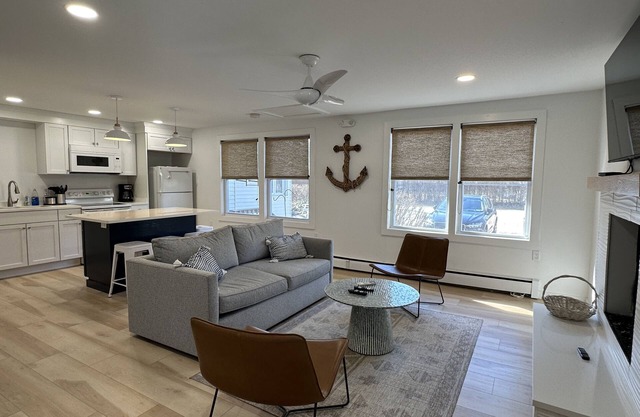 Charming 2-bedroom apartment, 2 minutes from the beach!