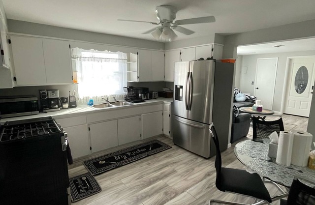 Charming 2-bedroom apartment in lovely Orchard Park