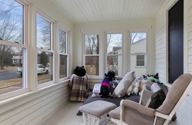 Charming 2-bedroom house in pleasant Port Edwards with WiFi, AC