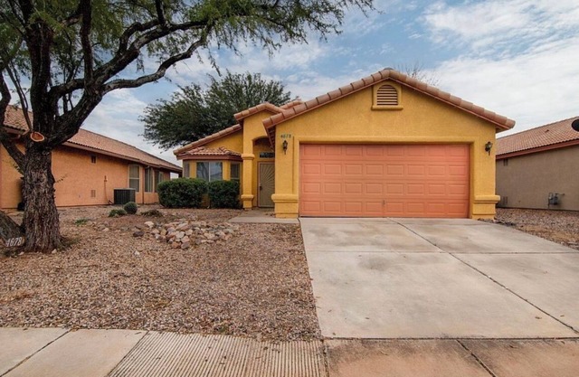 Charming 2-bedroom house in lovely Sierra Vista with WiFi, AC