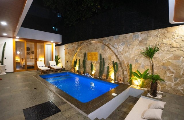 Charming 2-bedroom villa in fabulous Bali with WiFi, AC, Pool & Much Much More.