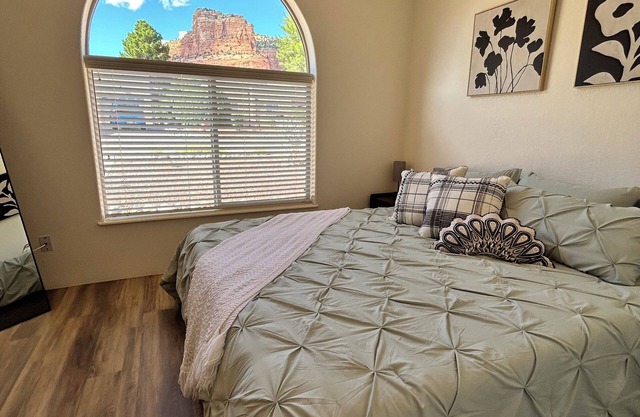 Charming 2-bedroom Villa in the Oakcreek Country Club