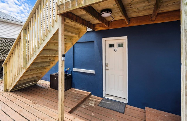 Charming 2Br, 1Ba - Walk 2 Beach + Outdoor Space