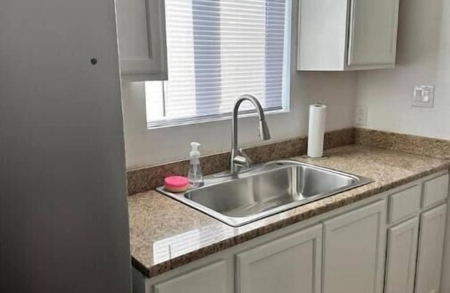 Charming 2BR - Heart of Tucson