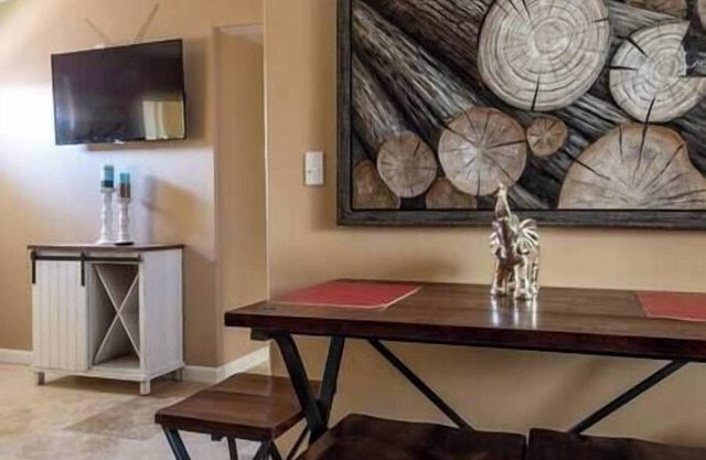 Charming 2BR Tucson Oasis