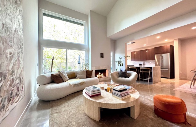 Charming 3-bdrm house, with gorgeous deck in Westlake Village
