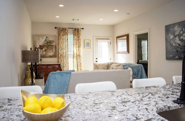 Charming 3-bed 2-bath 1 story townhome 1 mi from Sports Complex in Youngsville
