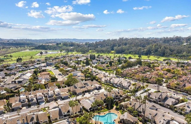 Charming 3-bedroom townhome in Rancho Santa Fe available for monthly stays