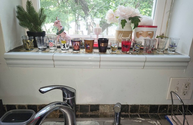 Charming 3-bedroom house in University City with AC, WiFi