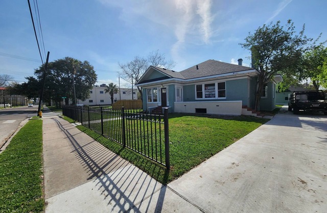Charming 3-bedroom house in downtown Corpus Christi