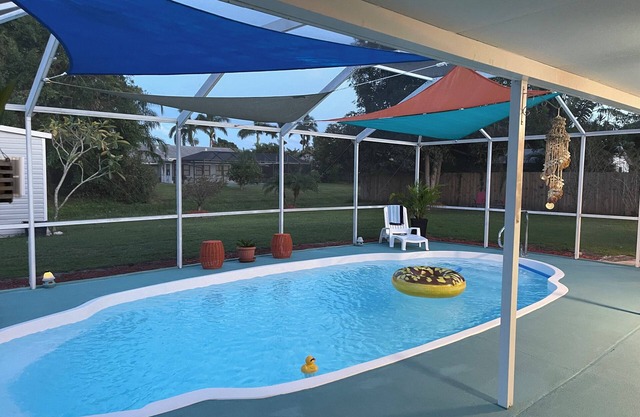 Charming 3-bedroom house with AC, fitness room, WiFi in Port St. Lucie