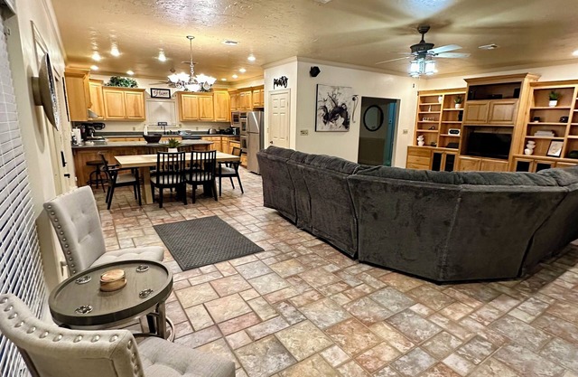 Charming 3 bedroom 3.5 bath Handicap Accessible House with Heated Indoor Pool