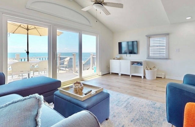 Charming 3 Bedroom Beach Front Cottage
