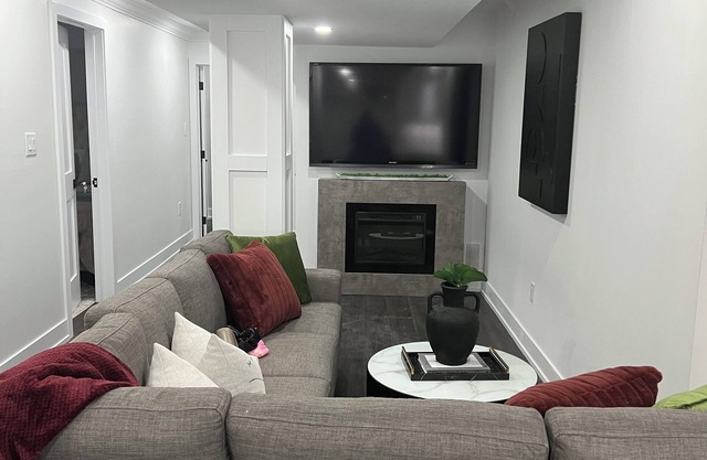 Charming 3-bedroom space in awesome Mississauga with AC, WiFi heated driveway