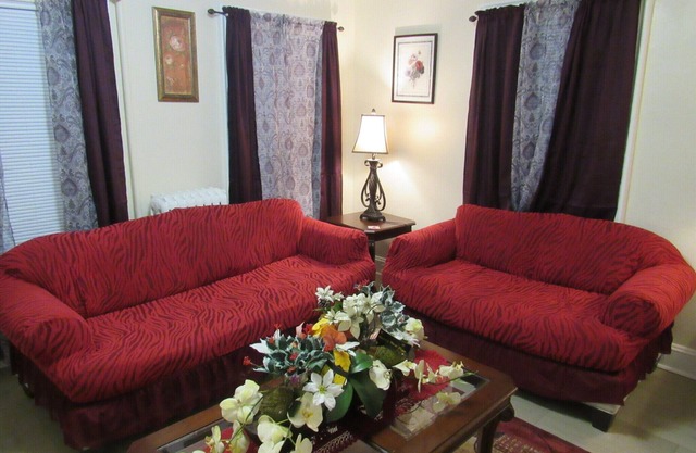 Charming 3-bedroom house with WiFi, Workspace, Pet-Friendly in Manchester