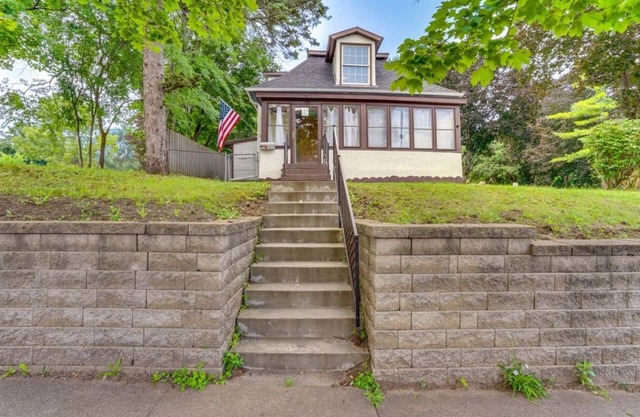 Charming 3-bedroom house in welcoming Saint Paul with AC, WiFi