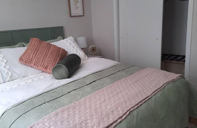 Charming 3-bedroom house in Green Bay 14 mins from Lambeau Field!