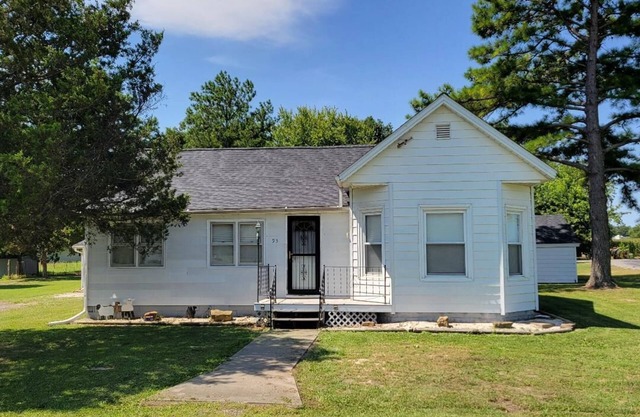 Charming 3-bedroom house in tranquil Oraville minutes from Kinkaid Lake.