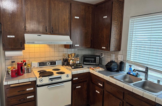 Charming 3-bedroom house with AC and WiFi in tranquil San Jose