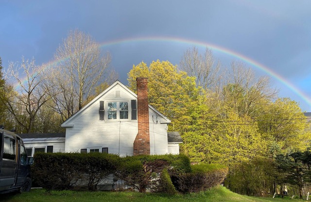 Charming 3-bedroom house with Mountain views and wifi