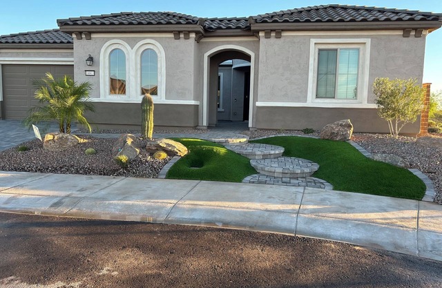 Charming 3-bedroom house in Sun City Festival Buckeye Arizona. Enjoy your stay.