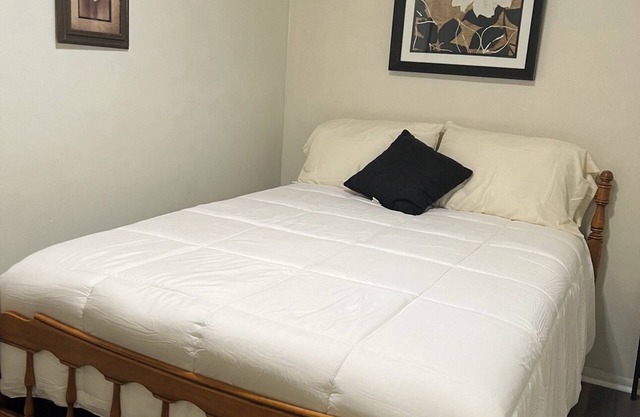 Charming 3-bedroom house with WiFi in lovely Albion