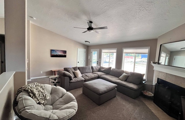 Charming 3-bedroom house In Beaver Ut.