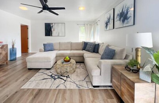 Charming 3-bedroom house with AC and WiFi in nice Conway