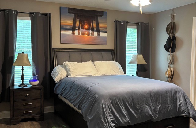 Charming 3-bedroom house with AC, WiFi in pleasant Milton