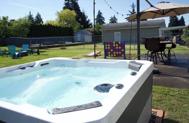 Charming 3-Bedroom House Rental in Tacoma, WA - Cozy Comfort, Convenient Living