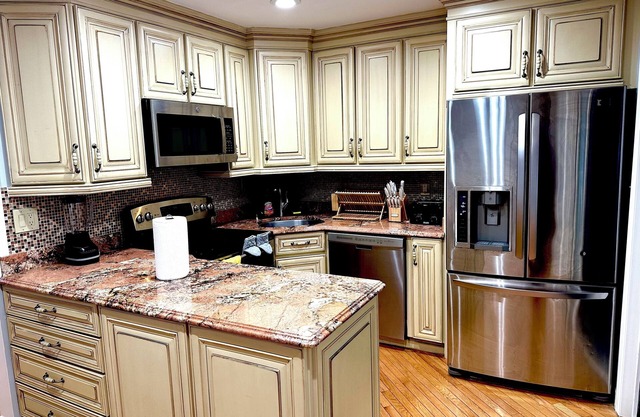 Charming 3-bedroom house in Union with AC and WiFi.n
