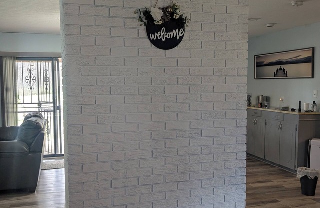 Charming 3-bedroom Magnolia house with AC, WiFi in tranquil Clinton