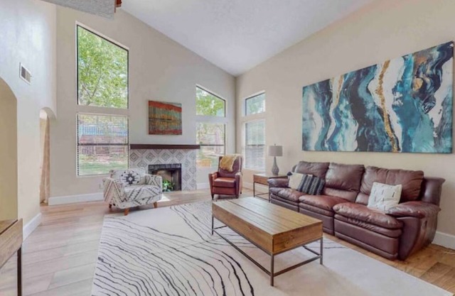 Charming 3 bedroom, with an incredible backyard.