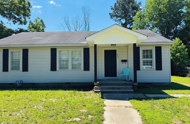 Charming 3-bedroom house w/WiFi, close to Highland Industrial Park- East Camden