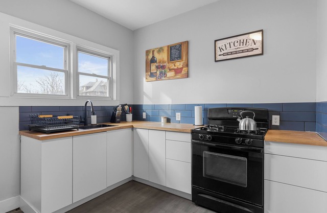 Charming 3-bedroom house in Grand Rapids with WiFi