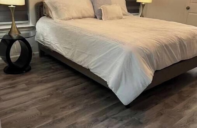 Charming 3-bedroom house in San Antonio with WiFi and AC