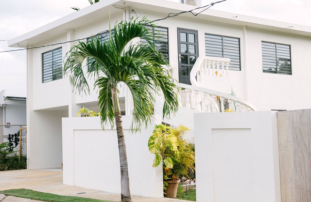 Charming 3-bedroom Villa, close to everything, in beautiful Cabo Rojo