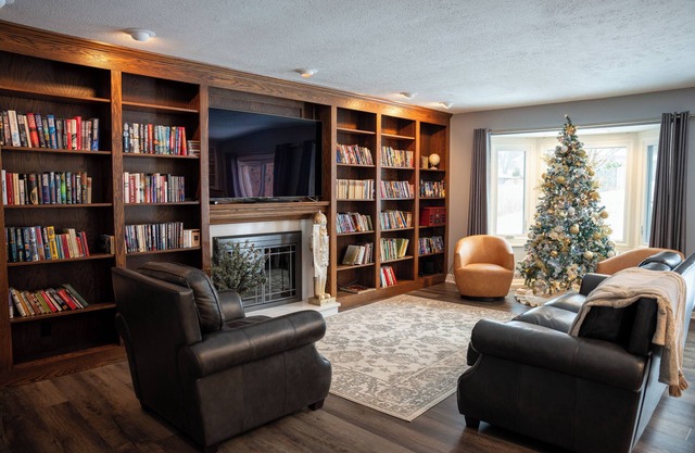 Charming 3-bedroom villa in beautiful Rockford with AC, WiFi
